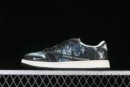 Picture of Air Jordan 1 LOW _SKUfw20831714376225237fw